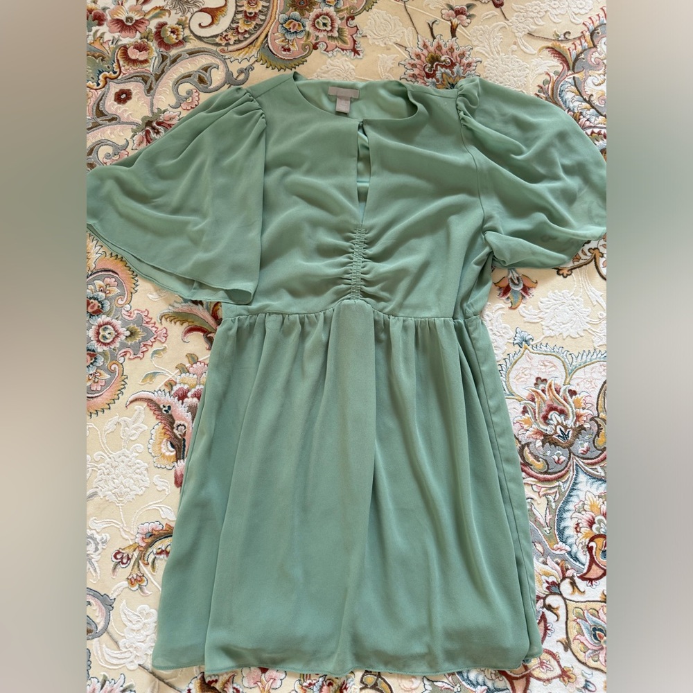Mini H&M dress
